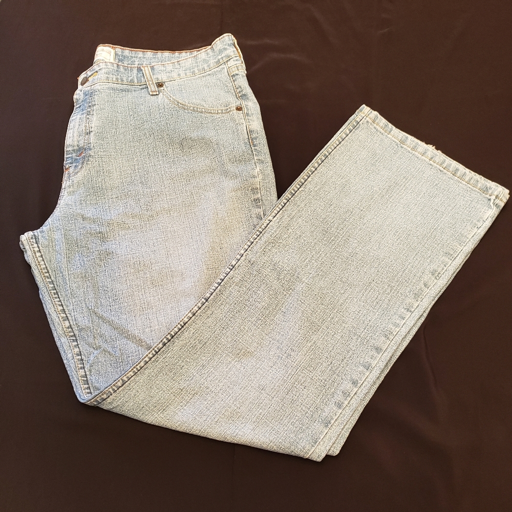 Levi Jean's | Size 18 - Picture 3 of 12
